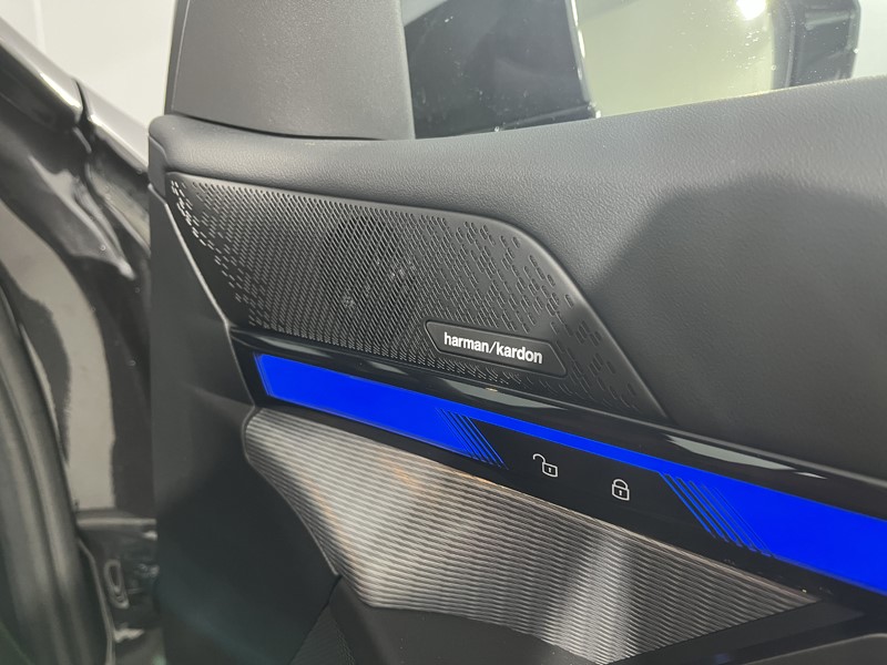 2025 (25) BMW I5 250kW eDrive40 M Sport Pro 84kWh 4dr Auto 4688321