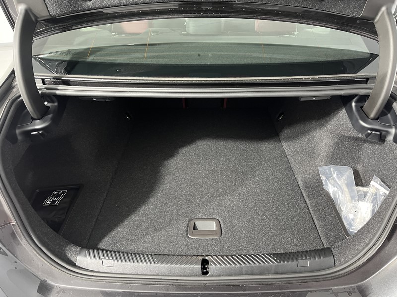 2025 (25) BMW I5 250kW eDrive40 M Sport Pro 84kWh 4dr Auto 4688313