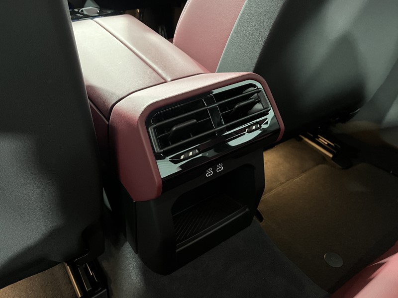 2025 (25) BMW I5 250kW eDrive40 M Sport Pro 84kWh 4dr Auto 4688340