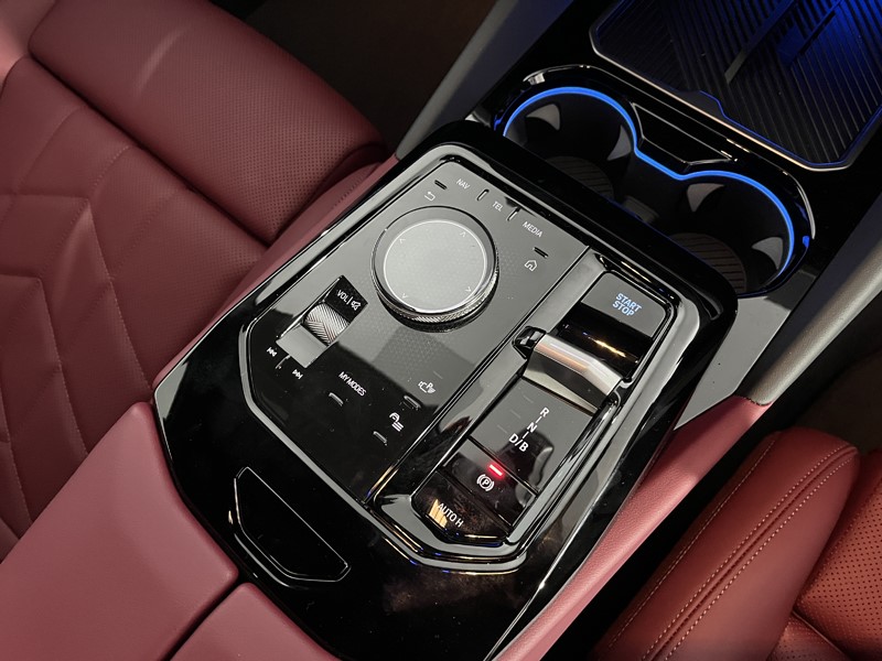 2025 (25) BMW I5 250kW eDrive40 M Sport Pro 84kWh 4dr Auto 4688310