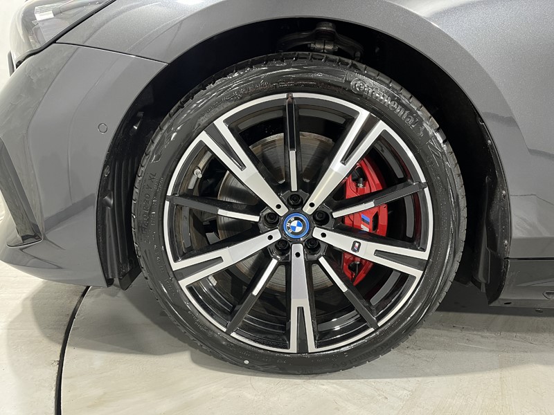 2025 (25) BMW I5 250kW eDrive40 M Sport Pro 84kWh 4dr Auto 4688314