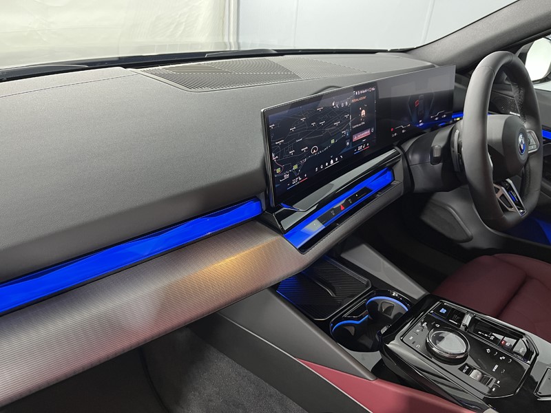 2025 (25) BMW I5 250kW eDrive40 M Sport Pro 84kWh 4dr Auto 4688307