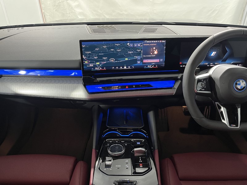 2025 (25) BMW I5 250kW eDrive40 M Sport Pro 84kWh 4dr Auto 4688304