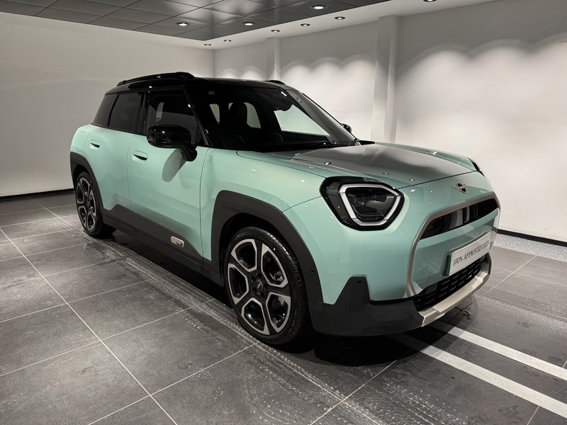 2025 (25) MINI ACEMAN 135kW E Exclusive [Level 2] 43kWh 5dr Auto