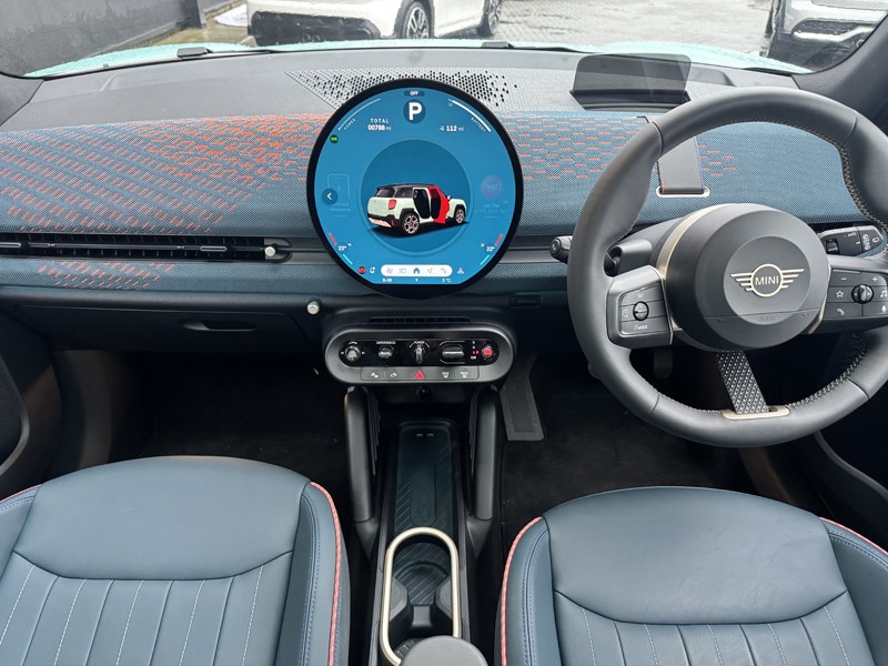 2025 (25) MINI ACEMAN 135kW E Exclusive [Level 2] 43kWh 5dr Auto 5052939