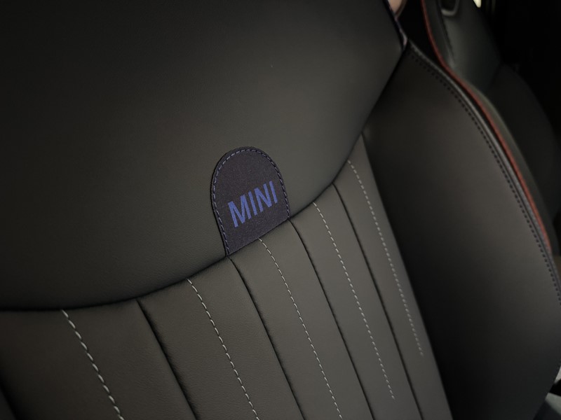 2025 (25) MINI ACEMAN 135kW E Exclusive [Level 2] 43kWh 5dr Auto 5042939