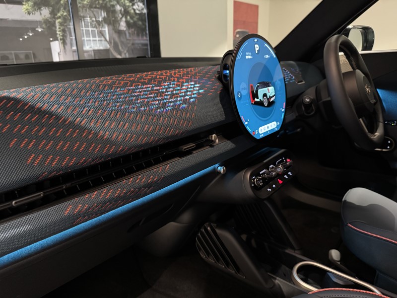 2025 (25) MINI ACEMAN 135kW E Exclusive [Level 2] 43kWh 5dr Auto 5042909