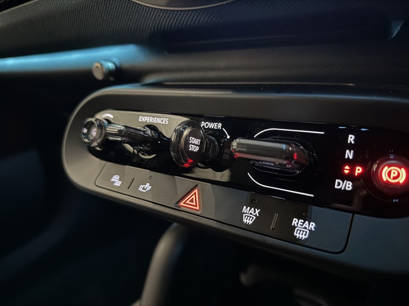 2025 (25) MINI ACEMAN 135kW E Exclusive [Level 2] 43kWh 5dr Auto 5042912