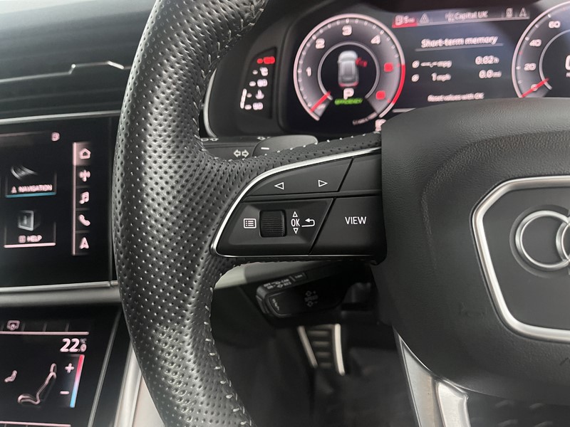 2020 (70) AUDI Q8 50 TDI Quattro S Line 5dr Tiptronic [Leather] 4763454