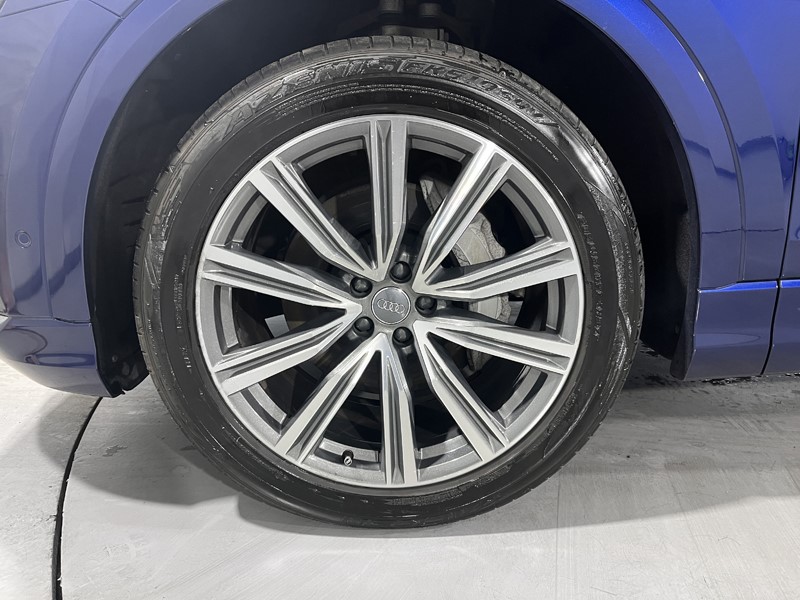 2020 (70) AUDI Q8 50 TDI Quattro S Line 5dr Tiptronic [Leather] 4763449