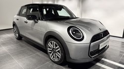 2025 (25) MINI COOPER 2.0 S Classic 5dr Auto 5042219