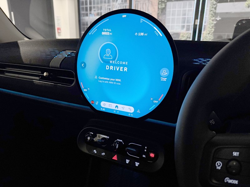 2025 (25) MINI COOPER 2.0 S Classic 5dr Auto 5042224