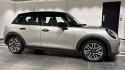 2025 (25) MINI COOPER 2.0 S Classic 5dr Auto 5042221
