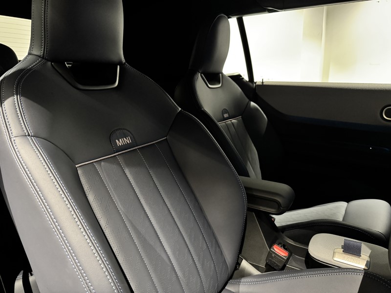 2025 (25) MINI COOPER 2.0 S Exclusive 2dr Auto 5050430