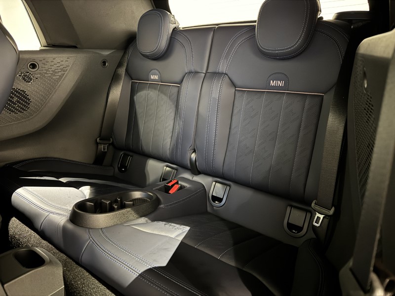 2025 (25) MINI COOPER 2.0 S Exclusive 2dr Auto 5050431