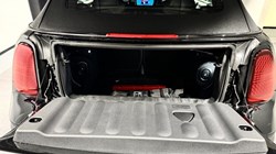 2025 (25) MINI COOPER 2.0 S Exclusive 2dr Auto 5050432