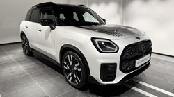 2025 (25) MINI COUNTRYMAN 2.0 S Sport ALL4 5dr Auto 5043121