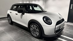 2025 (25) MINI COOPER 1.5 C Classic 5dr Auto 5042336
