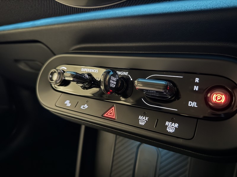 2025 (25) MINI COOPER 1.5 C Classic 5dr Auto 5042345