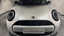 2025 (25) MINI COOPER 1.5 C Classic 5dr Auto 5042351