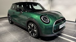 2025 (25) MINI COOPER 1.5 C Exclusive 3dr Auto 5042474