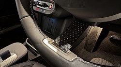 2025 (25) MINI COOPER 1.5 C Exclusive 3dr Auto 5042496