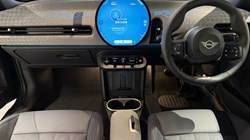 2025 (25) MINI COOPER 1.5 C Exclusive 3dr Auto 5042477