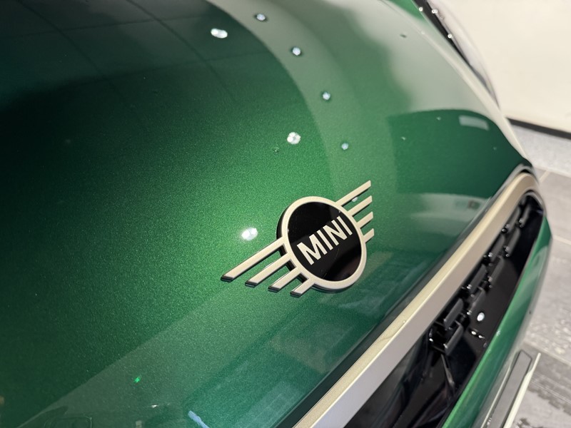 2025 (25) MINI COOPER 1.5 C Exclusive 3dr Auto 5042512