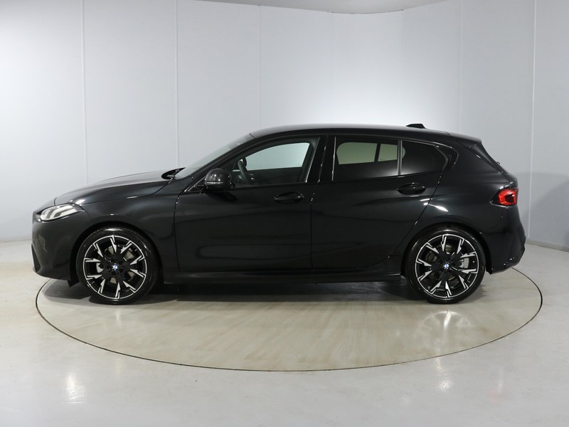 2025 (25) BMW 1 SERIES 120 M Sport 5dr Step Auto 4740819