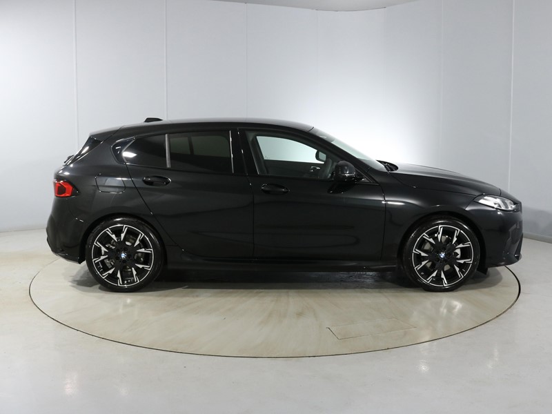 2025 (25) BMW 1 SERIES 120 M Sport 5dr Step Auto 4740777
