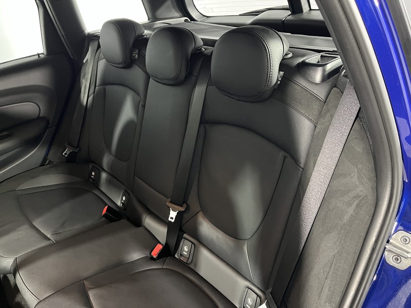 2020 (70) MINI CLUBMAN 1.5 Cooper Sport 6dr Auto 4473487