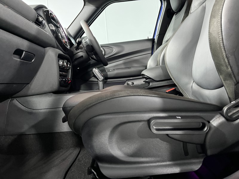 2020 (70) MINI CLUBMAN 1.5 Cooper Sport 6dr Auto 4473509