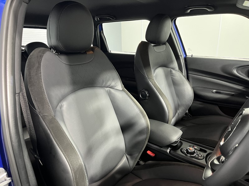 2020 (70) MINI CLUBMAN 1.5 Cooper Sport 6dr Auto 4473486