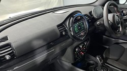 2020 (70) MINI CLUBMAN 1.5 Cooper Sport 6dr Auto 4473482