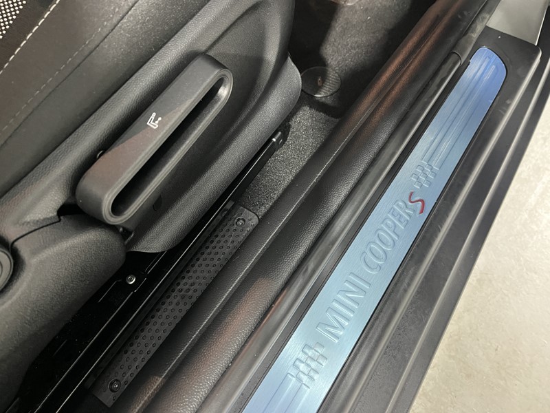 2024 (24) MINI CONVERTIBLE 2.0 Cooper S Classic Premium 2dr Auto 4492460