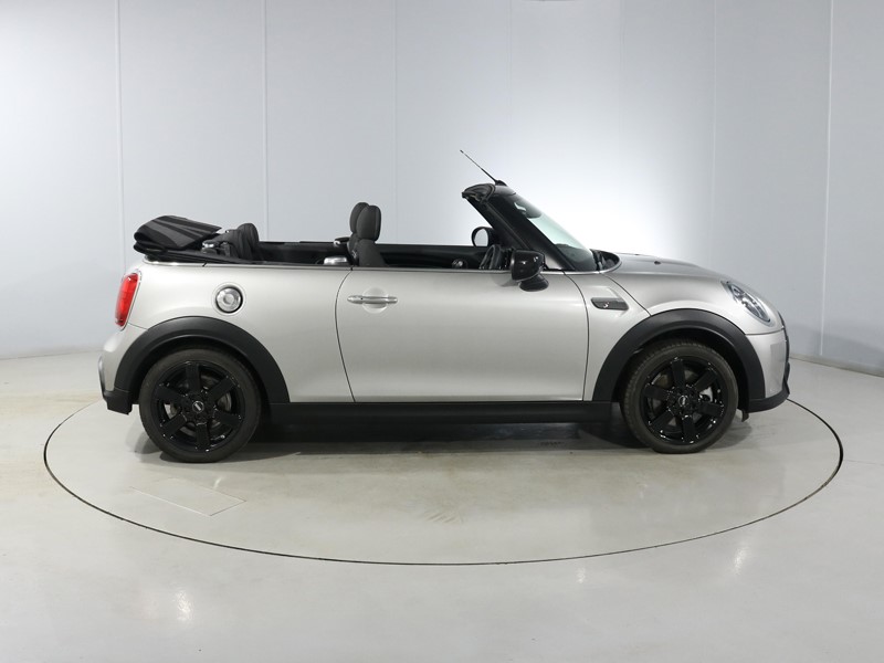 2024 (24) MINI CONVERTIBLE 2.0 Cooper S Classic Premium 2dr Auto 4492445