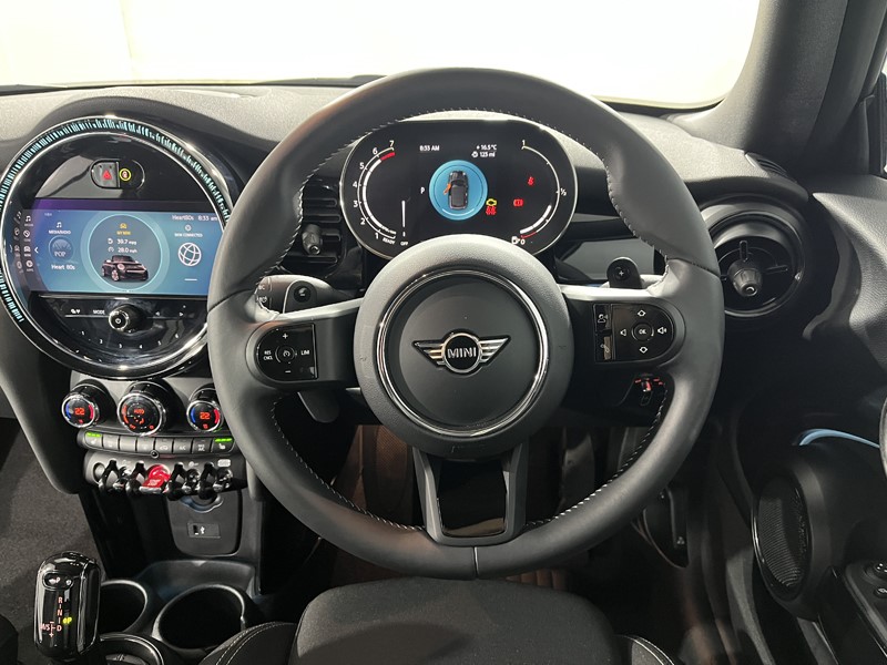 2024 (24) MINI CONVERTIBLE 2.0 Cooper S Classic Premium 2dr Auto 4492447