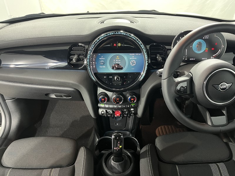 2024 (24) MINI CONVERTIBLE 2.0 Cooper S Classic Premium 2dr Auto 4492446