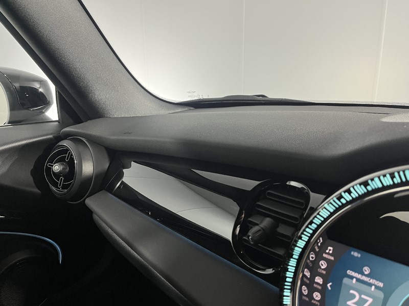 2024 (24) MINI CONVERTIBLE 2.0 Cooper S Classic Premium 2dr Auto 4492467