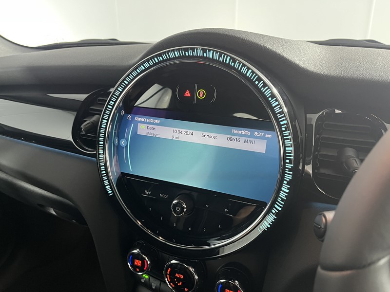 2024 (24) MINI CONVERTIBLE 2.0 Cooper S Classic Premium 2dr Auto 4492470