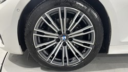 2019 (69) BMW 3 SERIES 320d M Sport 4dr Step Auto 4488173