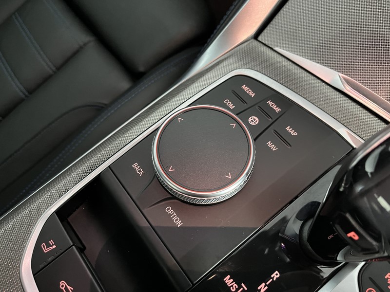 2021 (21) BMW 4 SERIES 420i M Sport Pro Edition 2dr Step Auto 4550072