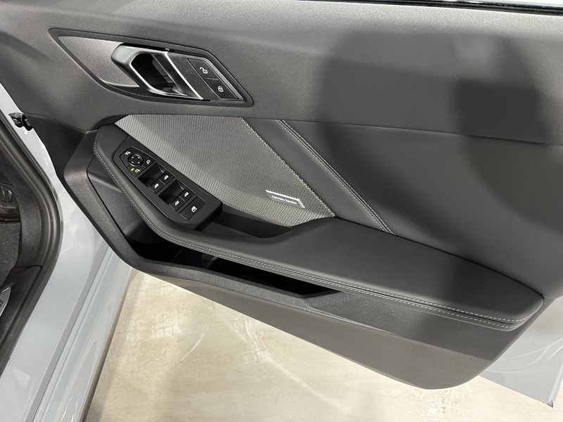 2025 (75) BMW 1 SERIES 120 M Sport 5dr Step Auto 4893834