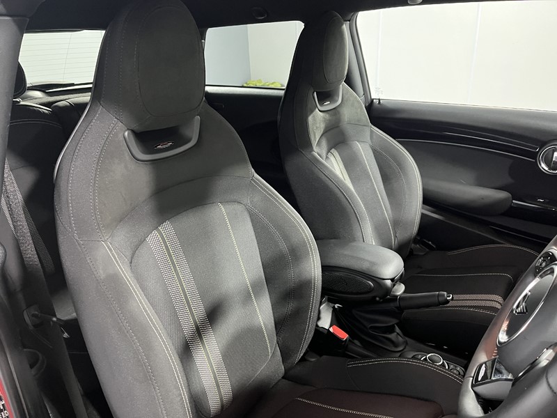 2023 (23) MINI HATCHBACK 2.0 Cooper S Sport 5dr Auto 4544897