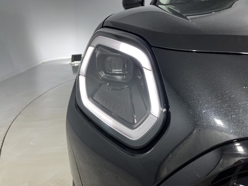 2024 (74) MINI COUNTRYMAN 150kW E Classic [Level 2] 66kWh 5dr Auto 4537731