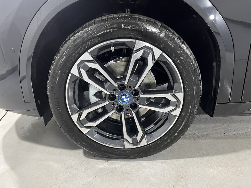 2025 (75) BMW iX2 150kW eDrive20 M Sport 65kWh 5dr Auto 4894305