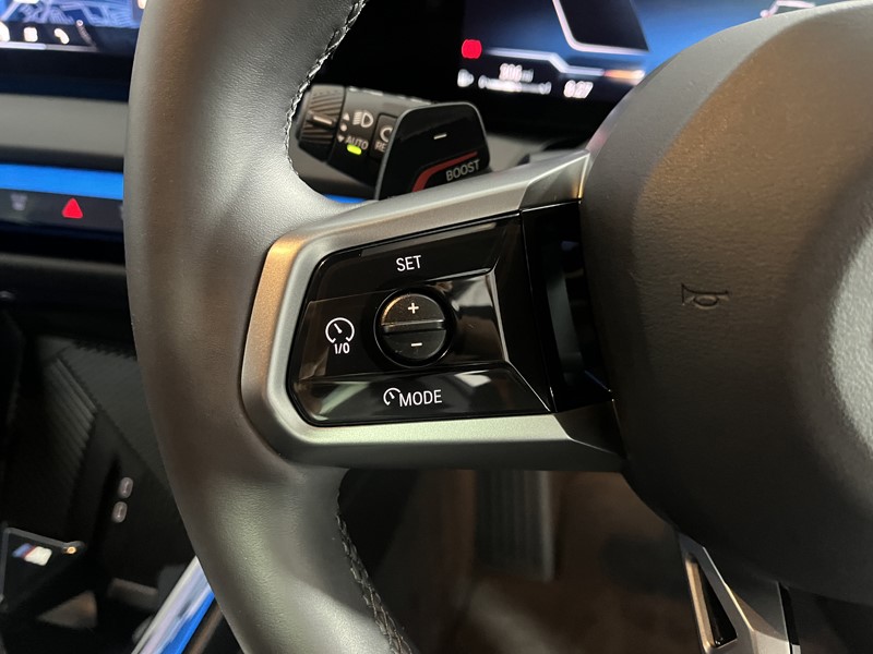 2025 (75) BMW iX2 150kW eDrive20 M Sport 65kWh 5dr Auto 4893724