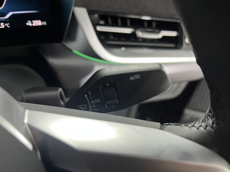 2025 (75) BMW iX2 150kW eDrive20 M Sport 65kWh 5dr Auto 4894316