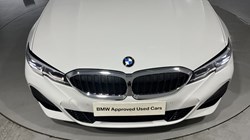 2021 (21) BMW 3 SERIES 320d MHT M Sport 4dr Step Auto 4550129