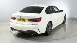 2021 (21) BMW 3 SERIES 320d MHT M Sport 4dr Step Auto 4550135